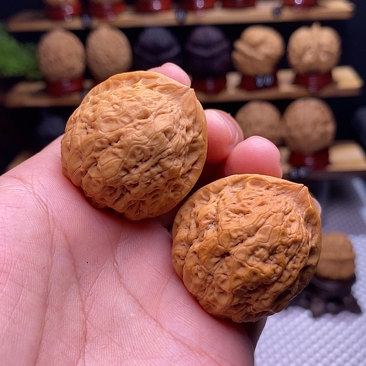 文玩核桃吊坠大理狮子头21