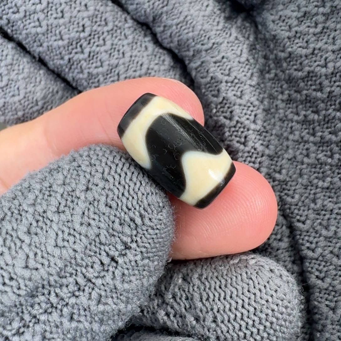 །***，玛瑙/玉髓未镶嵌颈饰聚缘博古