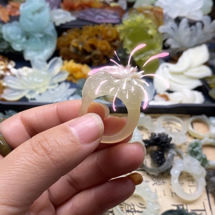 蛇纹石玉合金颈饰