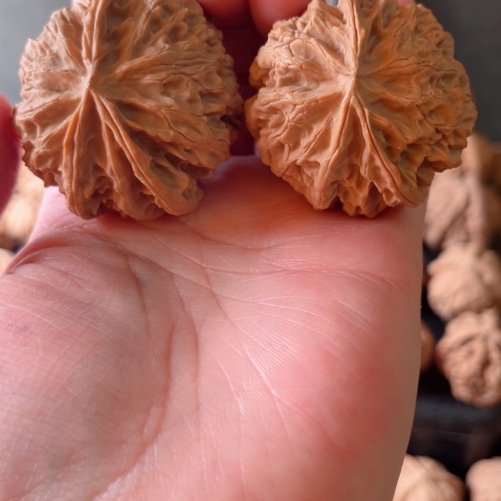 *****吊坠文玩核桃文玩