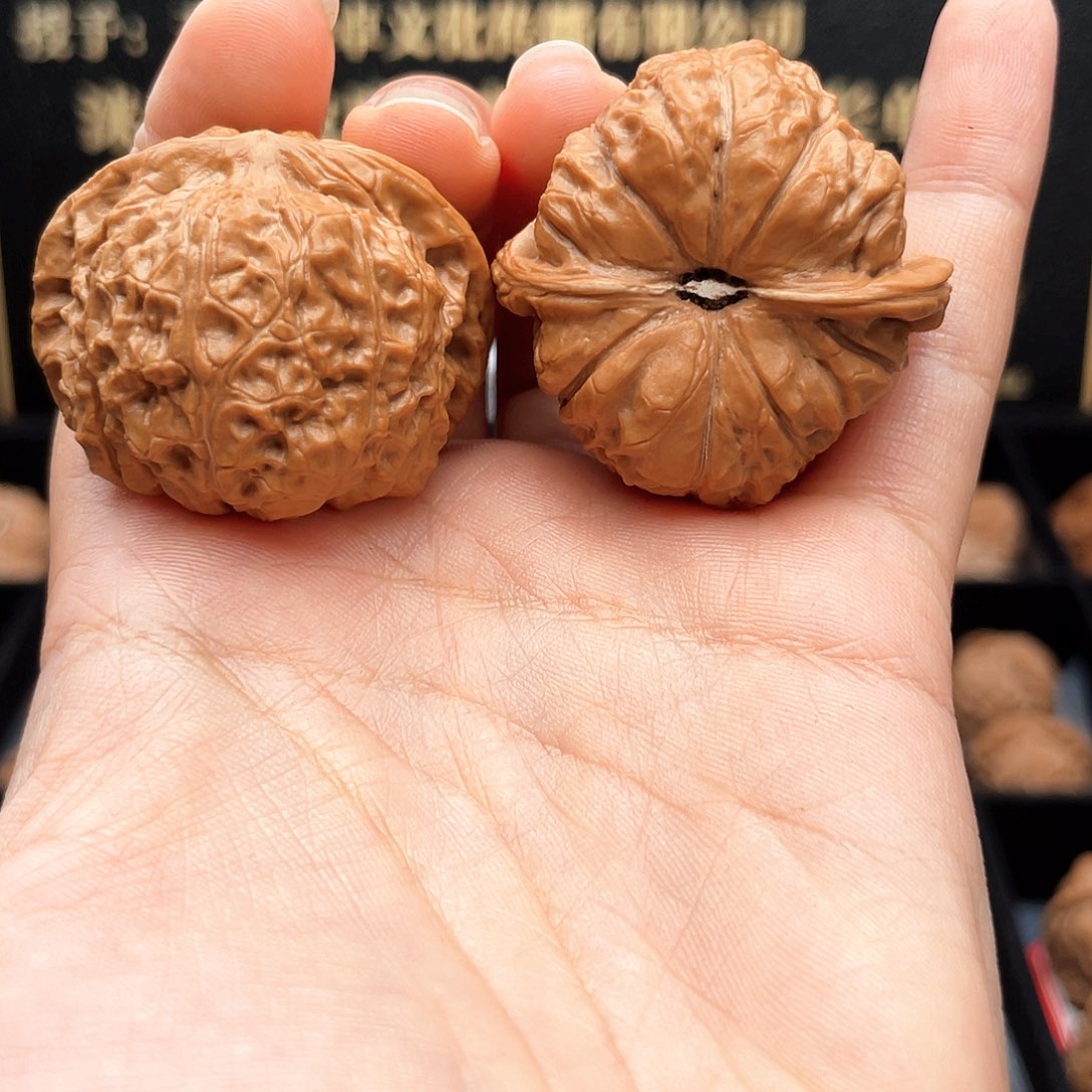 把件文玩核桃无*39毕业正圆正肩已打底全品➕克轻福利39A8