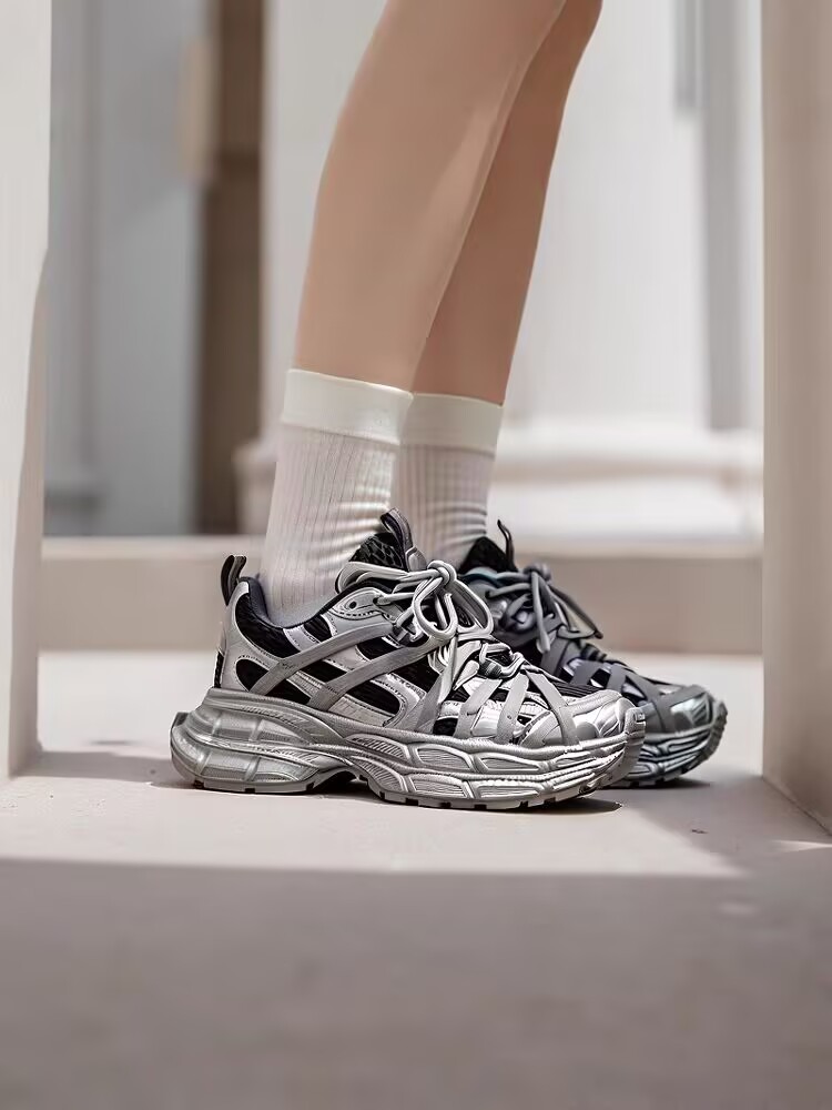 6551新款小白鞋网面休闲鞋时尚潮款老爹鞋百搭运动鞋贝壳头女鞋