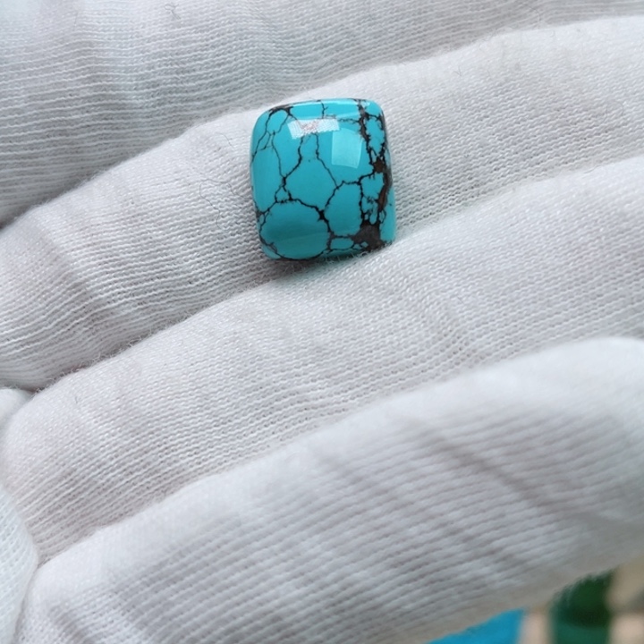 绿松石珠宝未镶嵌