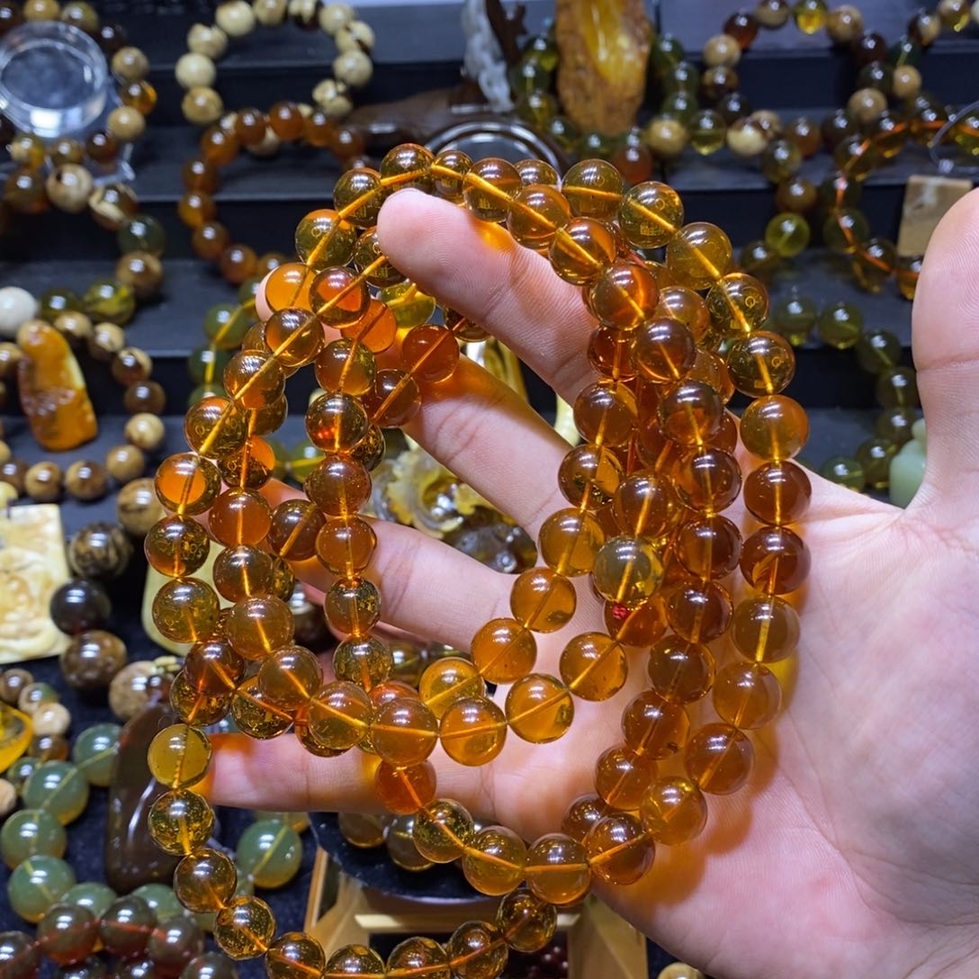 琥珀未镶嵌珠宝奇石