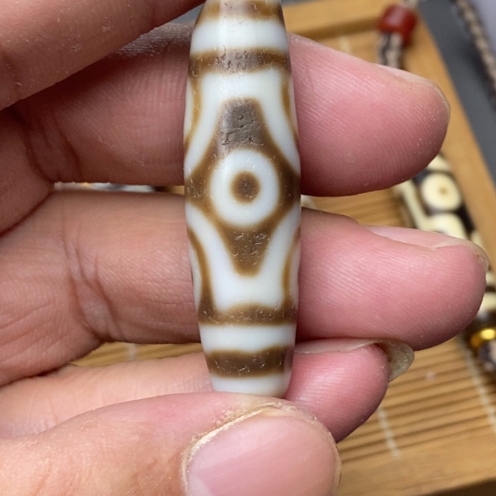 玛瑙/玉髓颈饰未镶嵌王*元