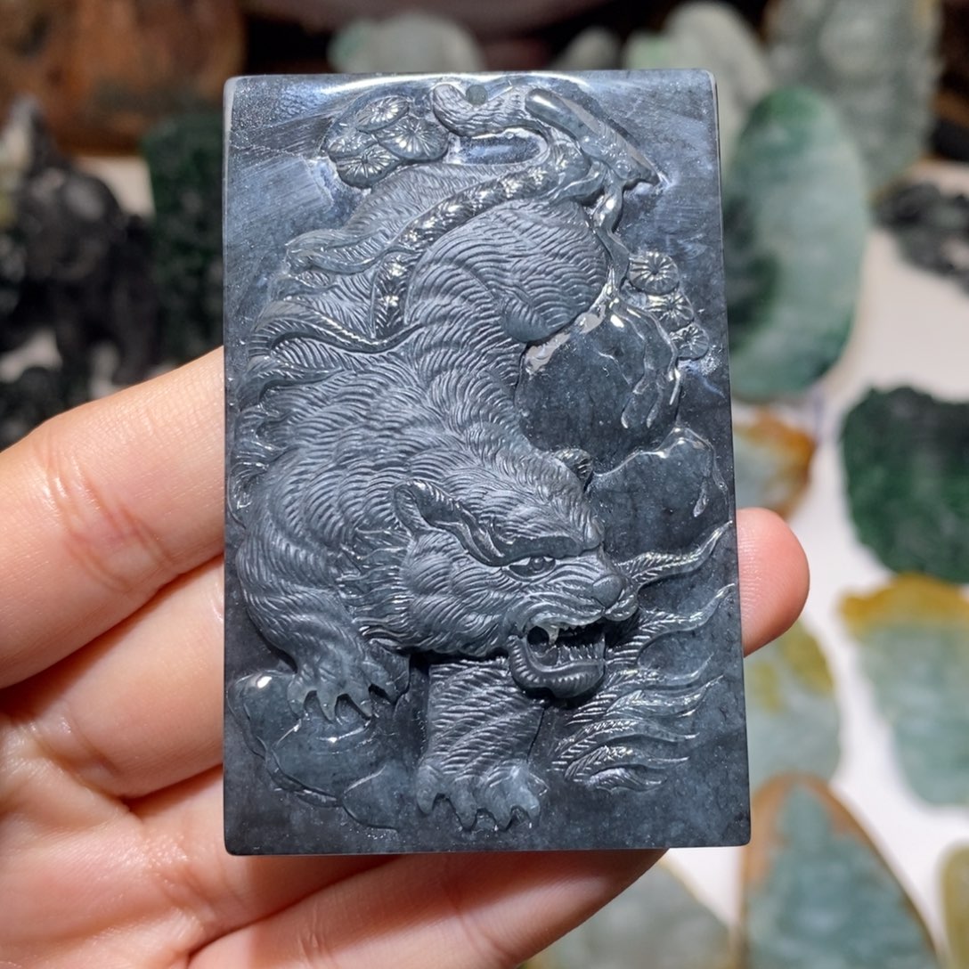 定制翡翠未镶嵌翡翠