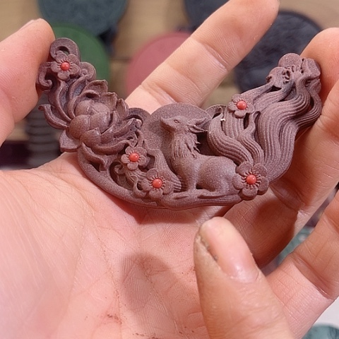 泥塑龙涎玫瑰九尾狐平安锁福利价