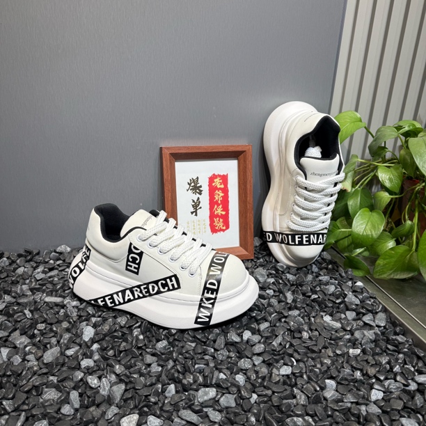 2025新款时尚字母印花时尚厚底板鞋男潮流百搭软底增高休闲鞋