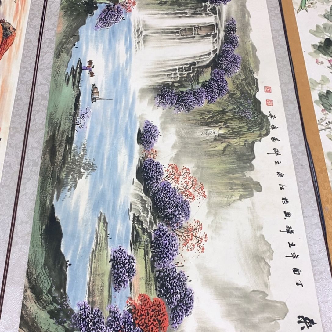 我不敢看电视我在床