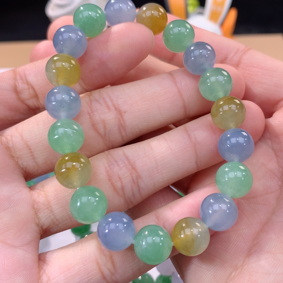 翡翠手链未镶嵌翡翠