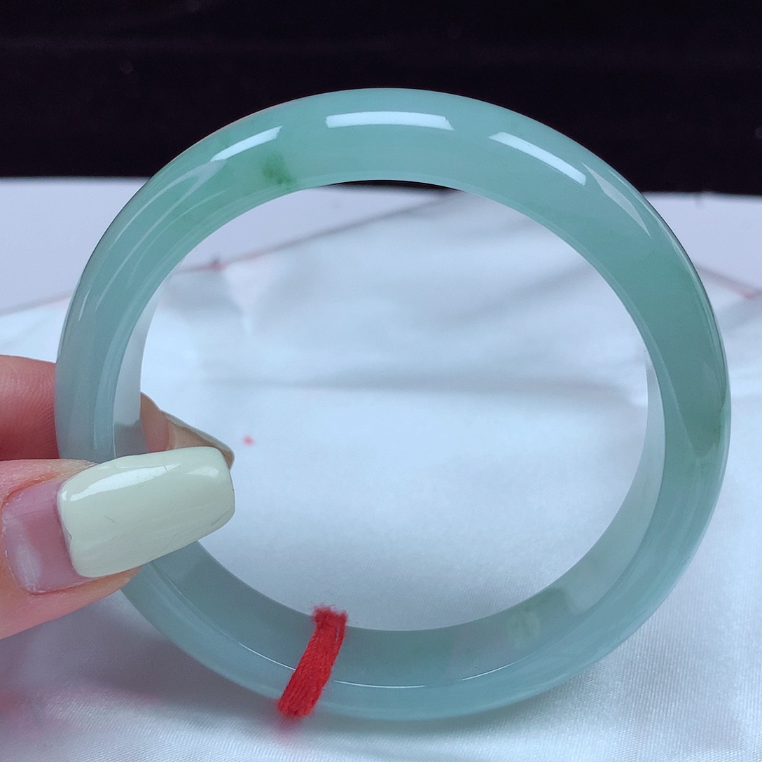 翡翠手镯未镶嵌58-59圈