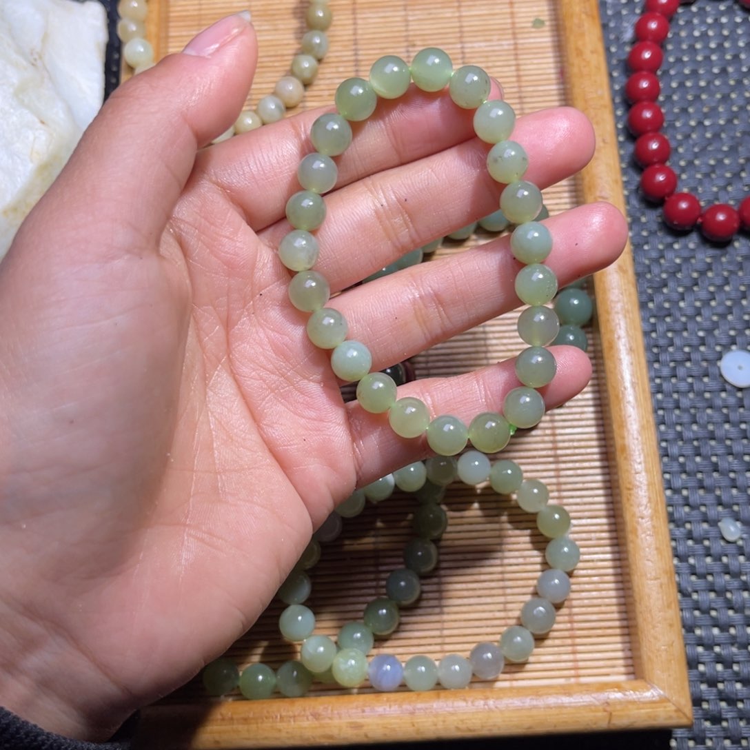未镶嵌和田玉车挂