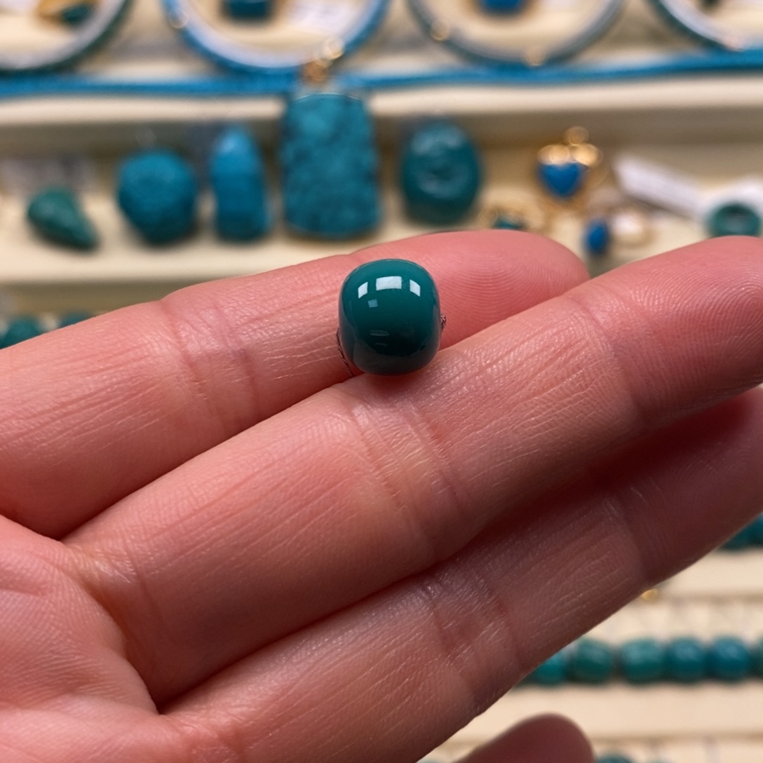 绿松石未镶嵌珠宝奇石直径9.4×8.2老型