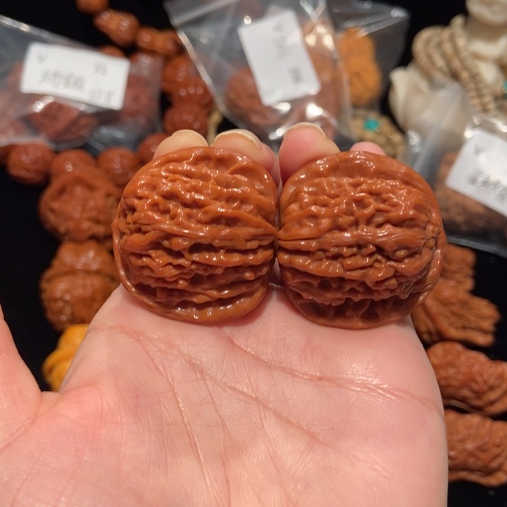 文玩核桃把件38四座楼