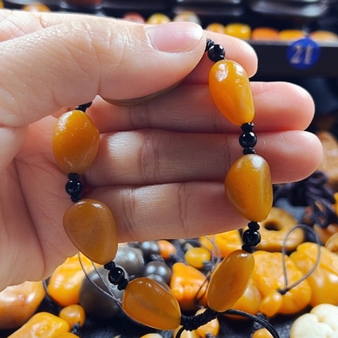 田黄石一*田黄石原石手串