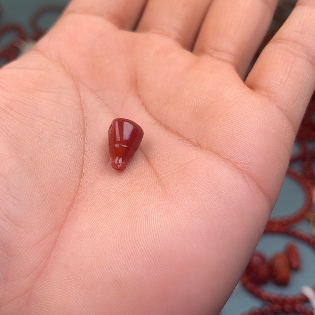 海***宝南红玛瑙未镶嵌手链三通卡9