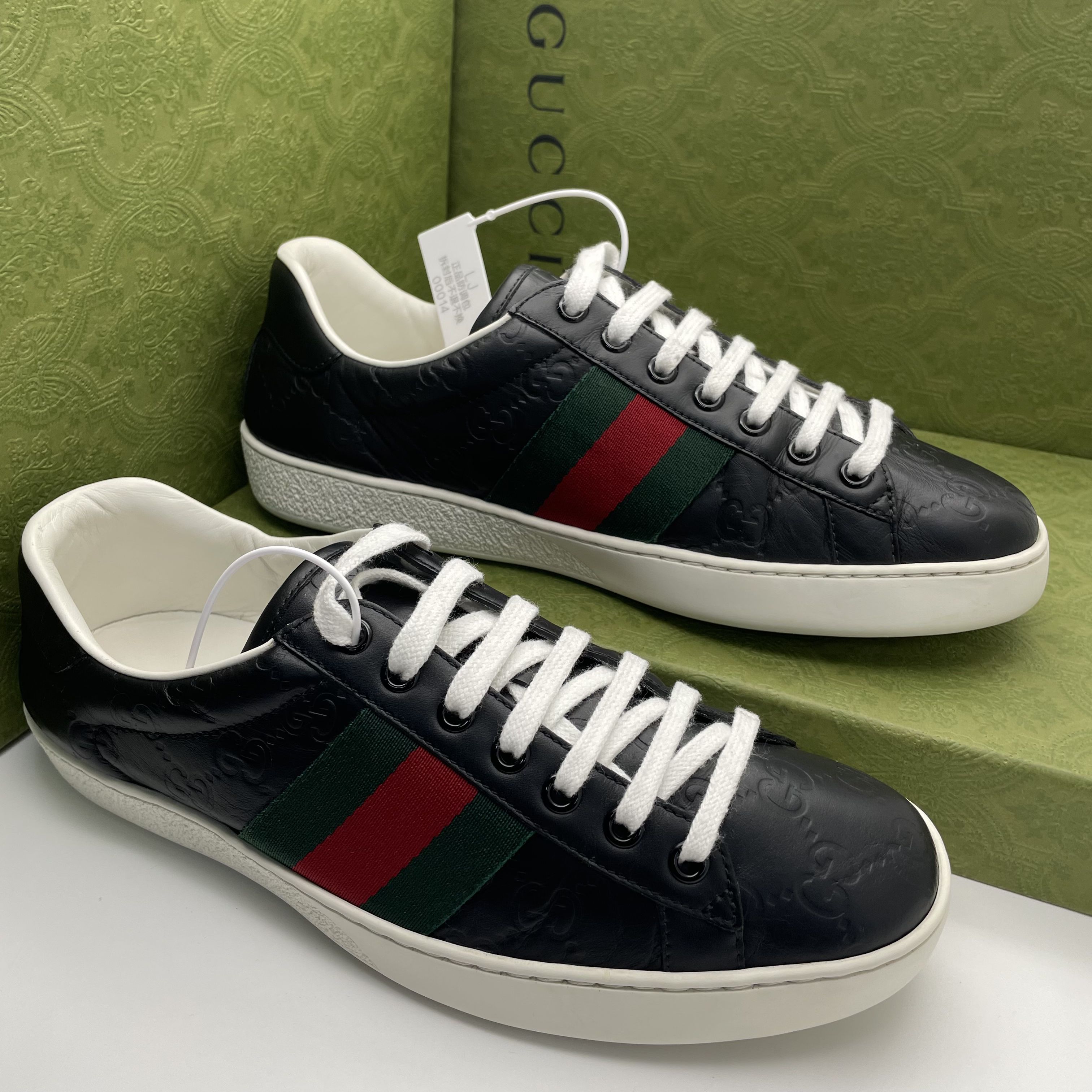 95新 GUCCI/古驰 /40.5欧码/二手男士 黑色双G压印经典休闲板鞋