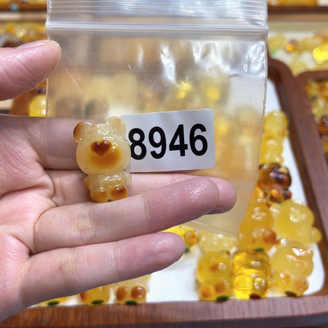 琥珀颈饰未镶嵌蜜蜡