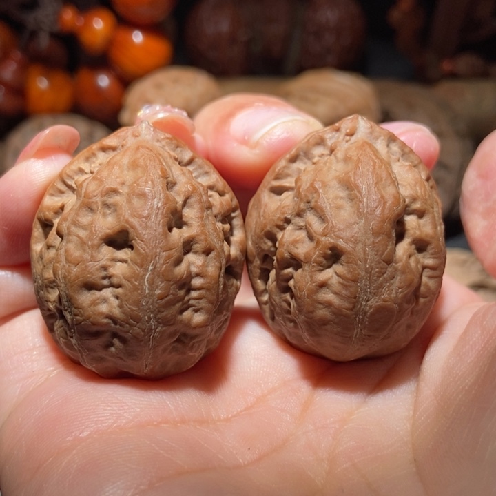 把件文玩核桃东北楸子小雪3