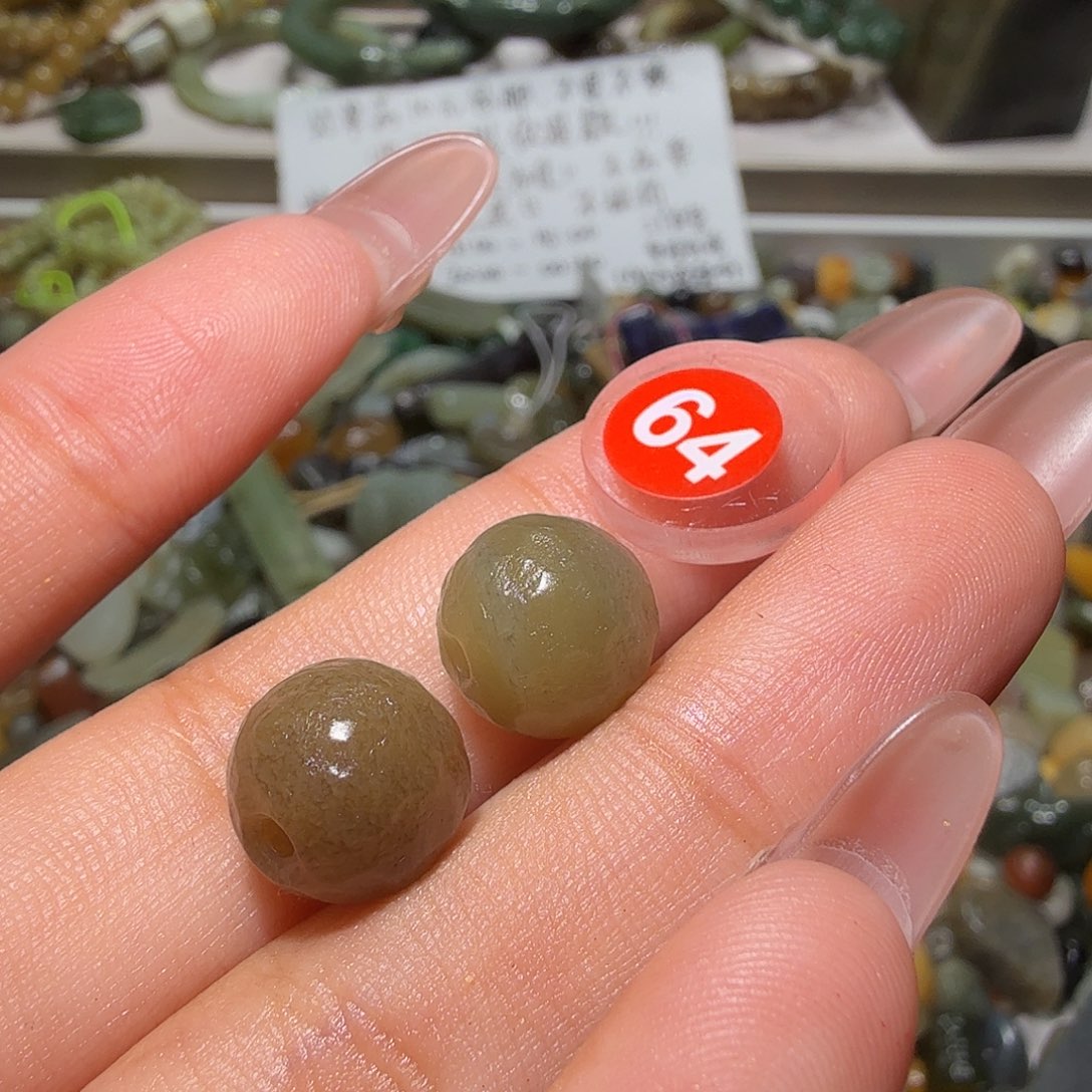 和田玉未镶嵌珠宝奇石