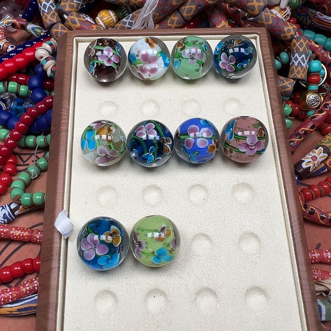 L***m琉璃非金属尼泊尔大花珠