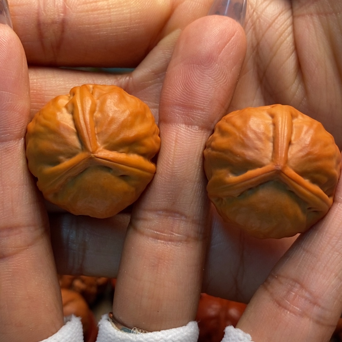 文玩核桃把件球奔