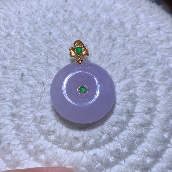 翡翠颈饰18K金镶嵌红粉紫扣子