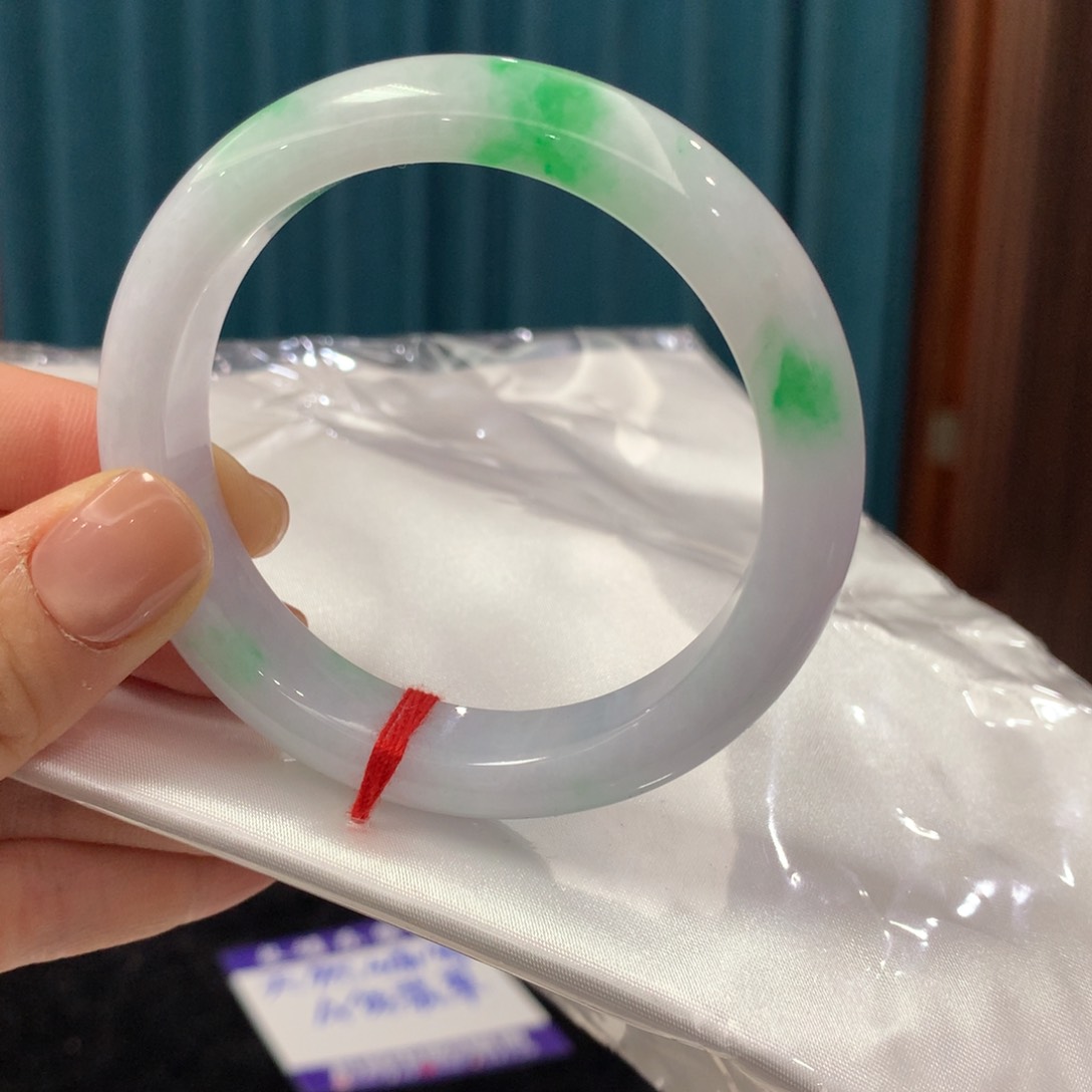 未镶嵌手镯翡翠完美者慎拍 圈口55