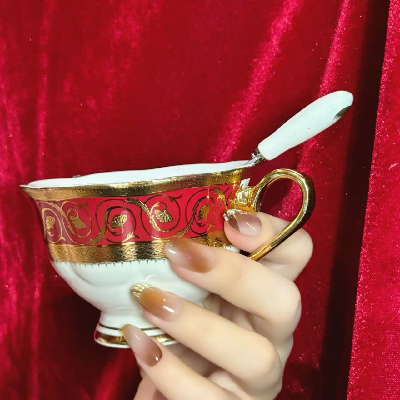 008琥珀晕染（纯手工穿戴甲）