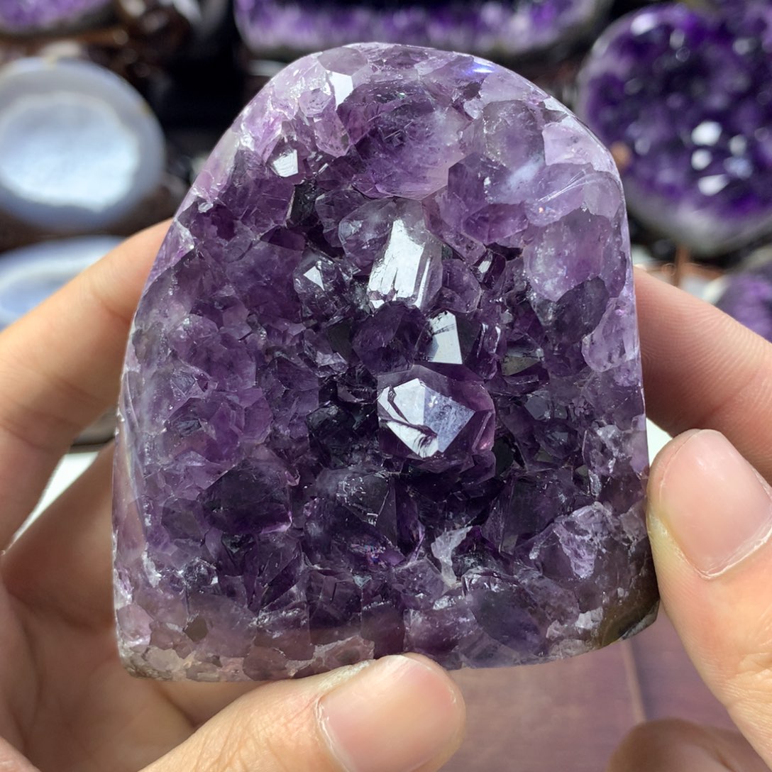 水晶大型摆件（非配饰）未镶嵌