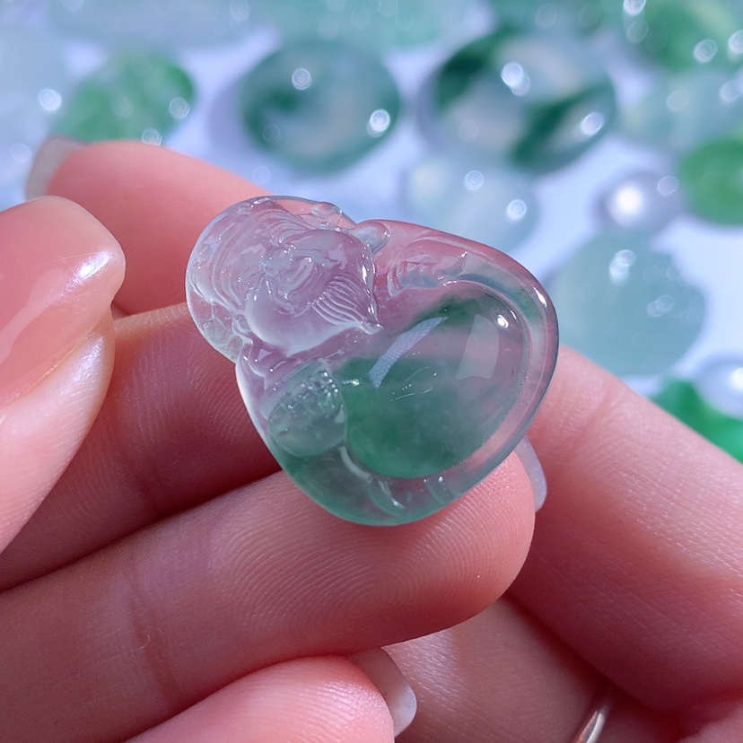 【闪购商品】翡翠颈饰未镶嵌缅甸翡翠