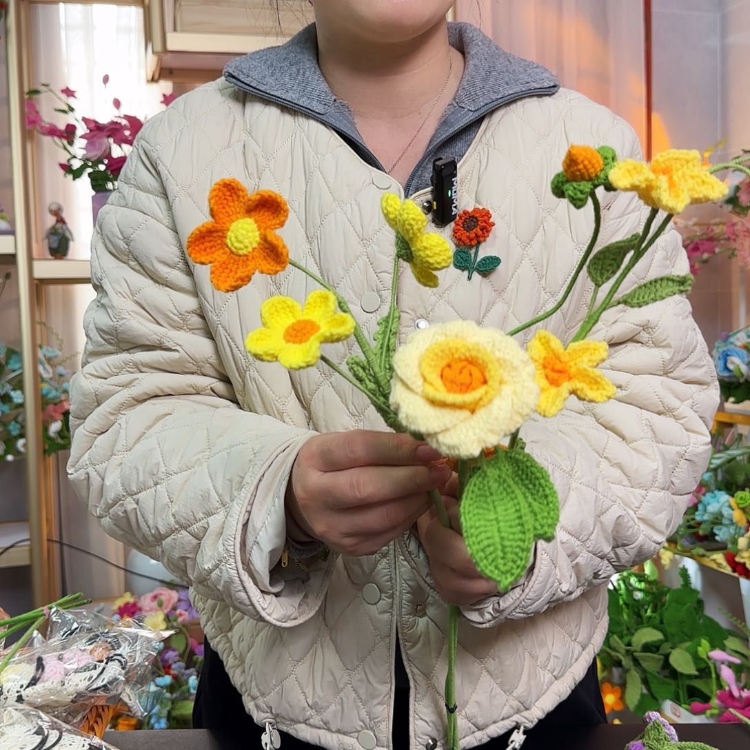 手工钩织设计花束