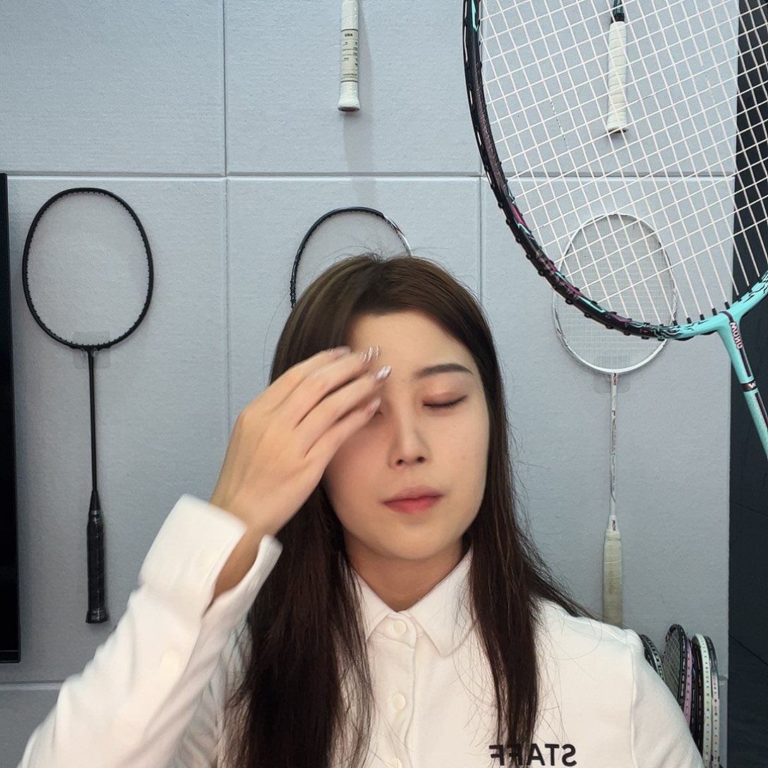 高睿限定超闪速羽毛球拍wong 