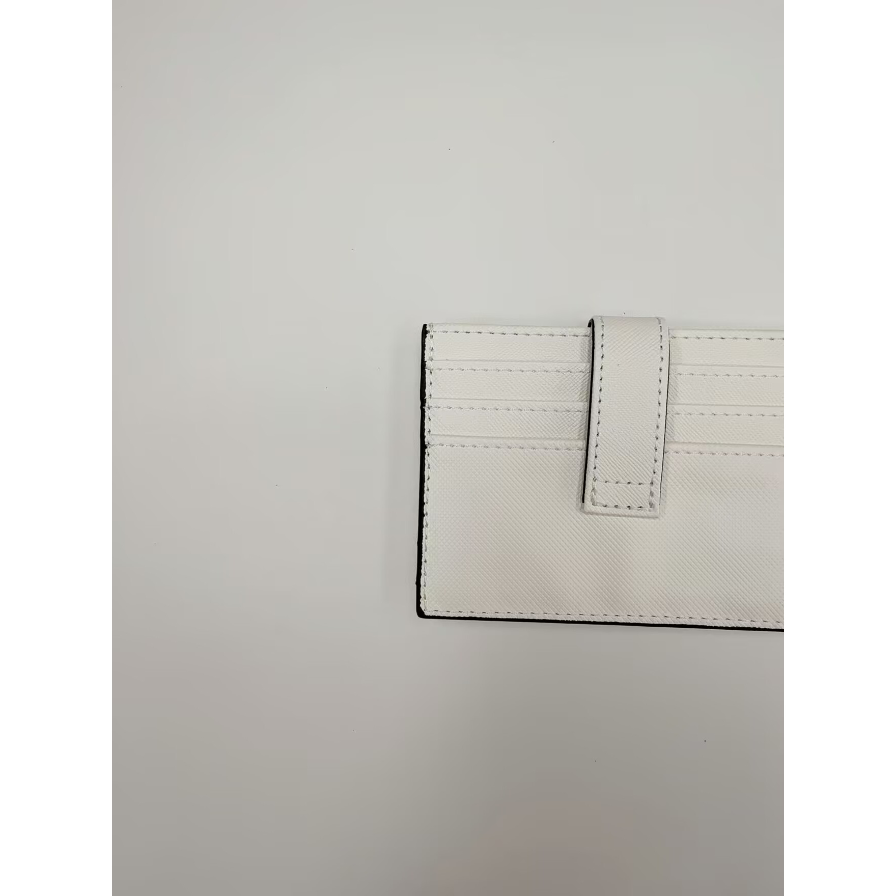 C家白色卡包！收纳包！058