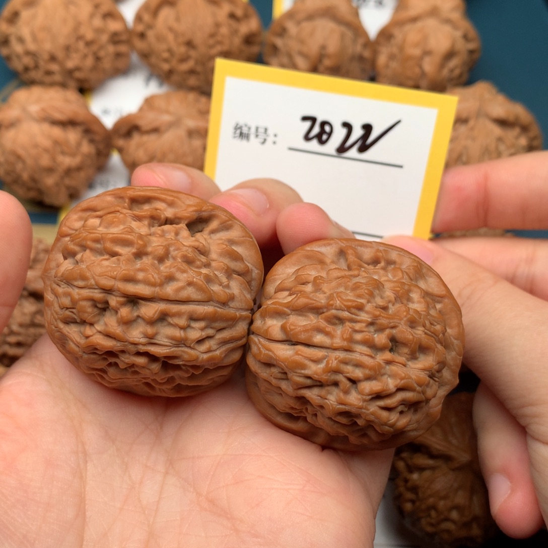 w***n把件文玩核桃39莲花