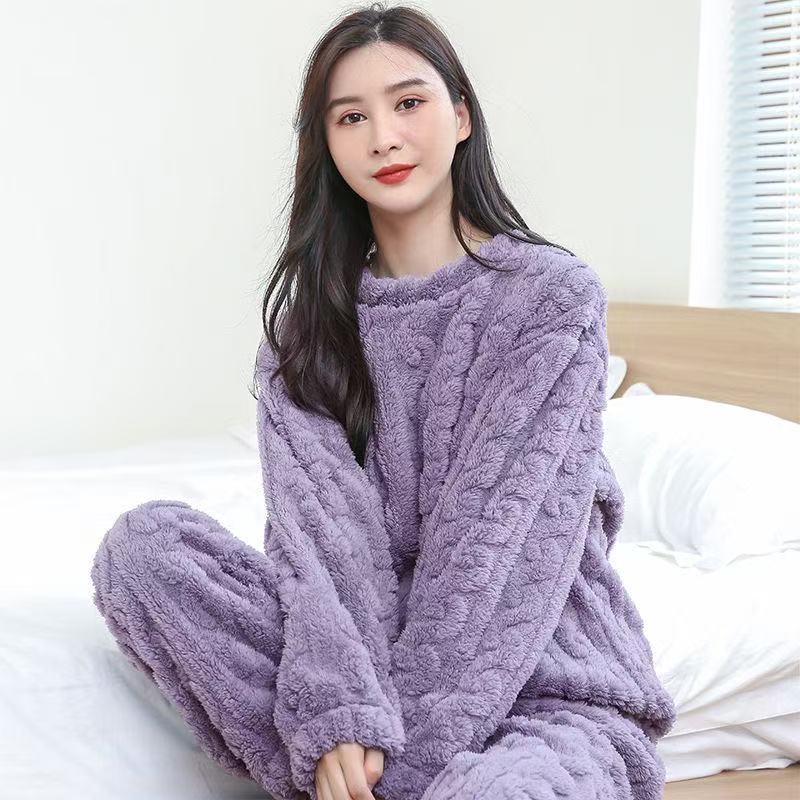 睡衣冬季女款珊瑚绒2025年新款冬天法兰绒秋冬款可外穿家居服套装