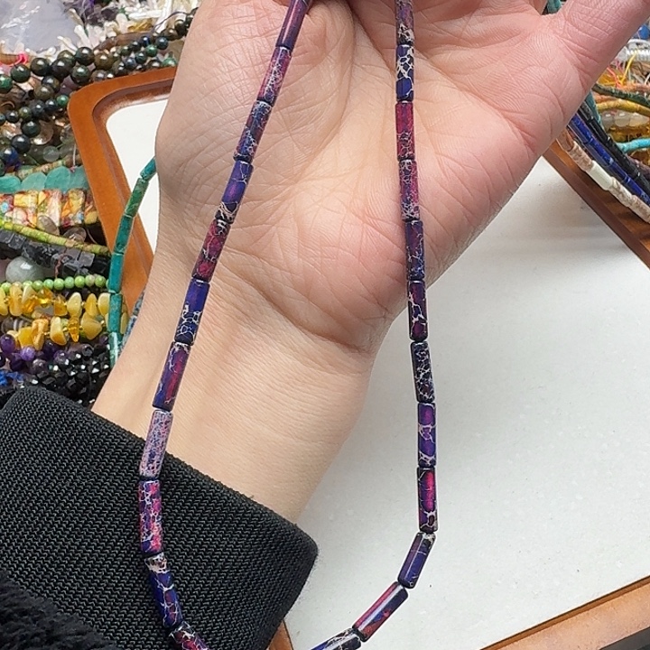 玛瑙/玉髓未镶嵌珠宝半成品一条4x13mm帝王石