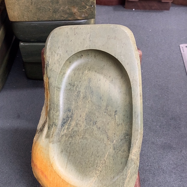 广东肇庆原石端砚
