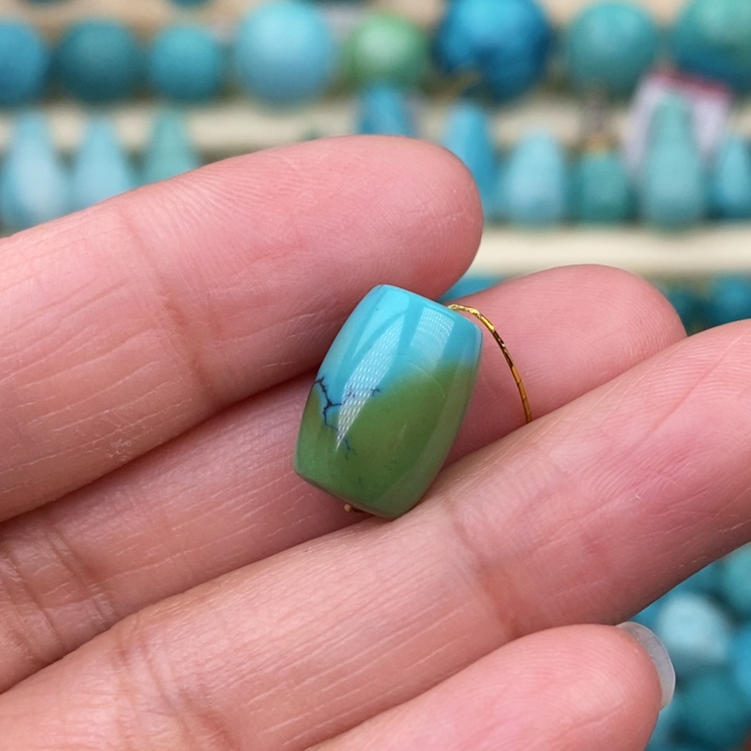 绿松石珠宝奇石未镶嵌9