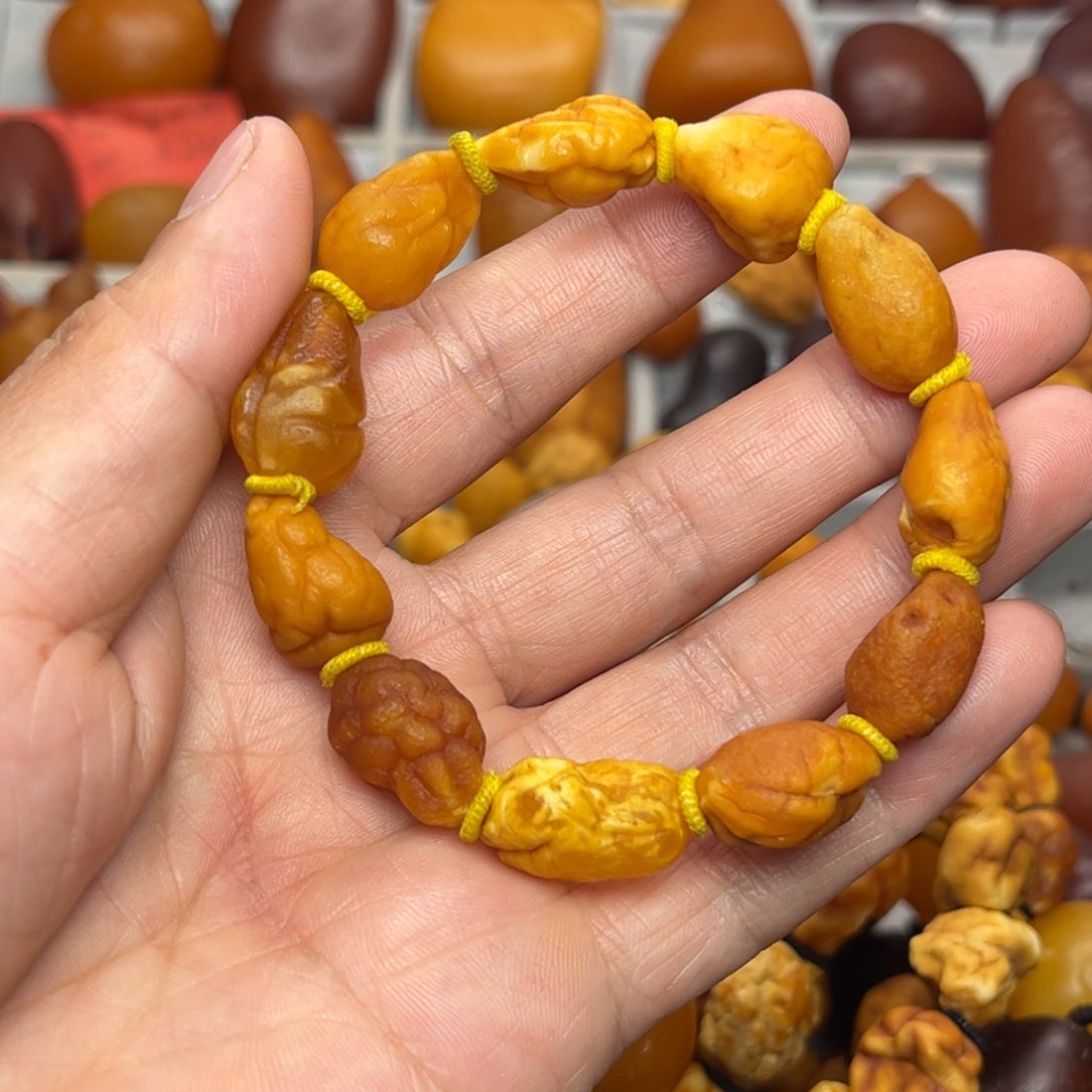 琥珀裸石未镶嵌天然蜜蜡手串
