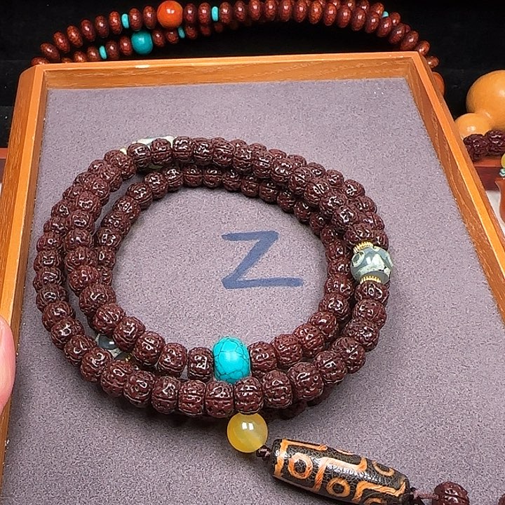 金刚菩提吊坠金刚菩提吊坠