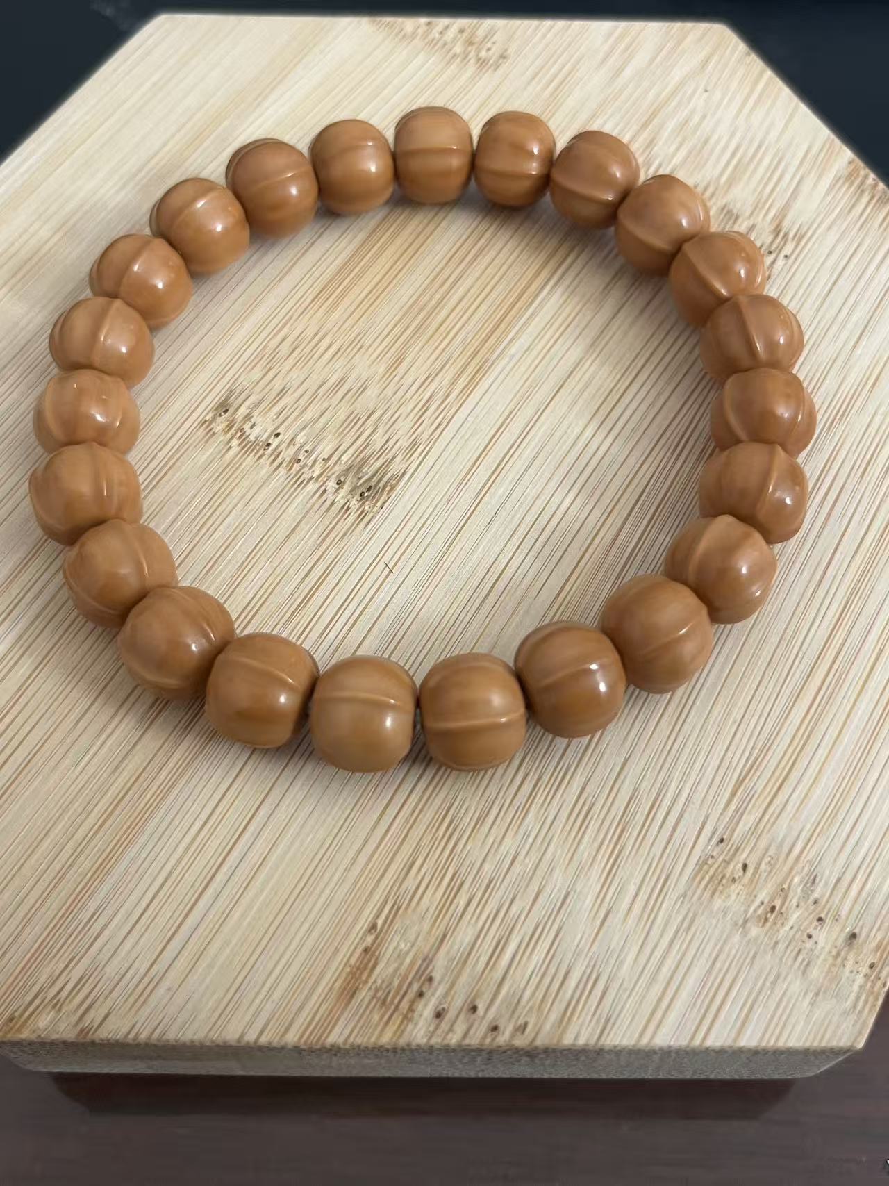 天然精品猴头鲨鱼背手串卡10