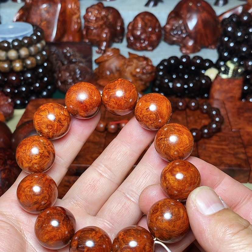 【闪购商品】檀香紫檀（小叶紫檀）