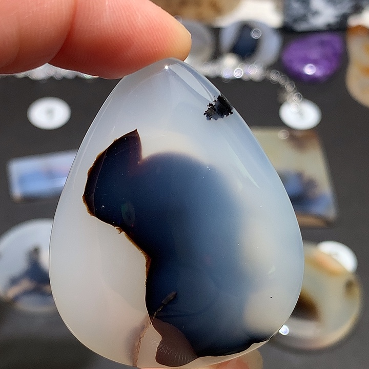 未镶嵌玛瑙/玉髓珠宝奇石