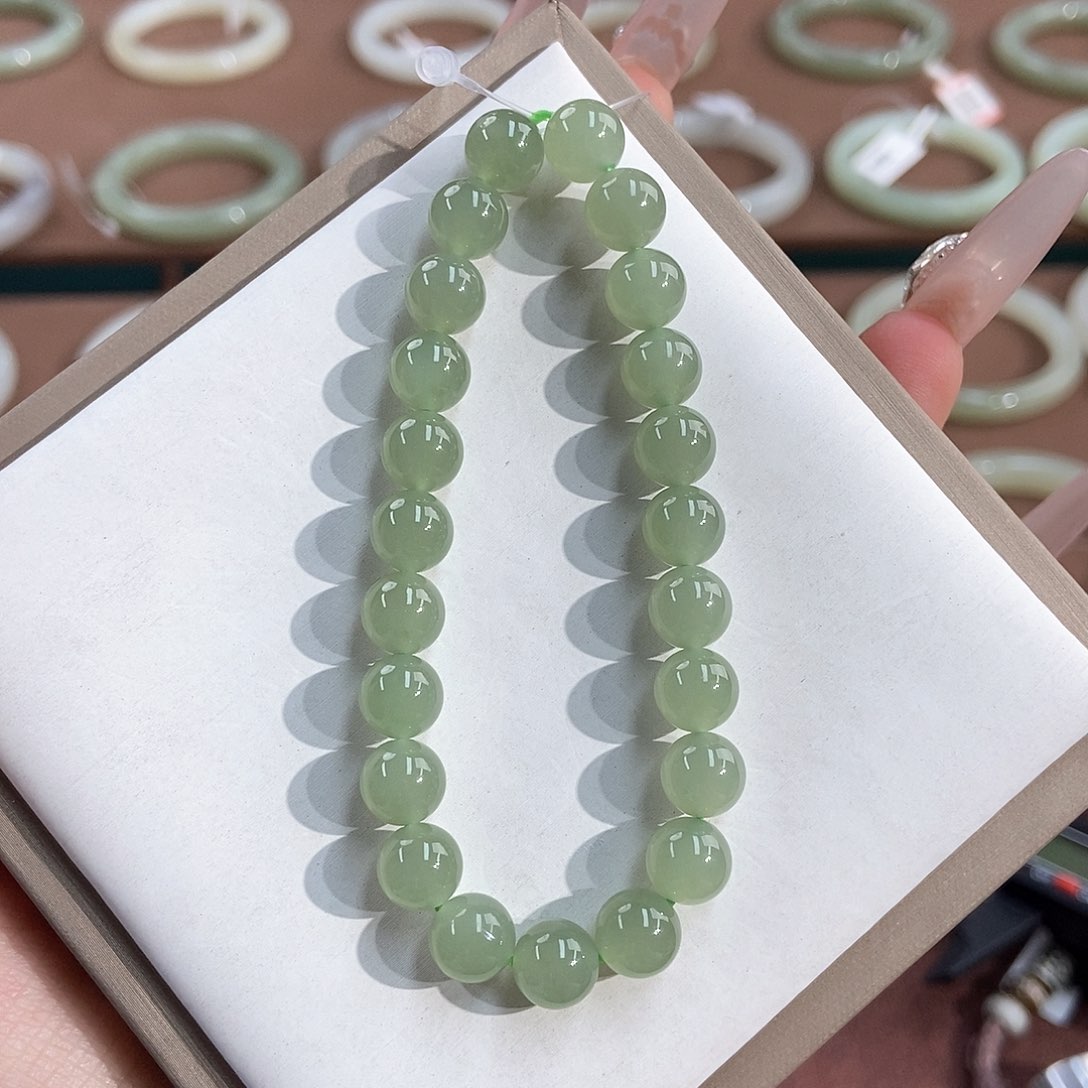 和田玉手链未镶嵌