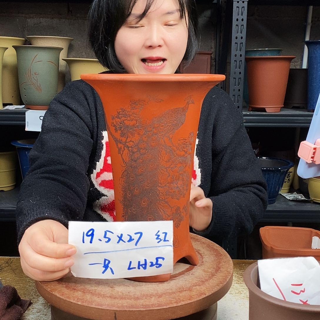 紫砂一只紫砂花盆LH25