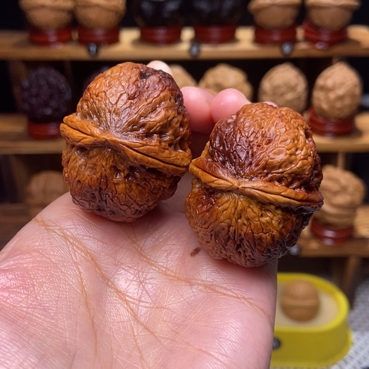 文玩核桃吊坠七彩26