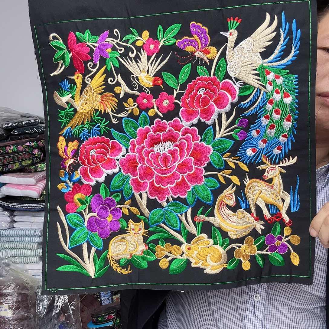 尺寸37厘米×37厘米