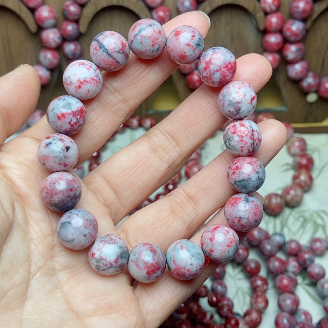 天然辰砂朱砂原石卡12