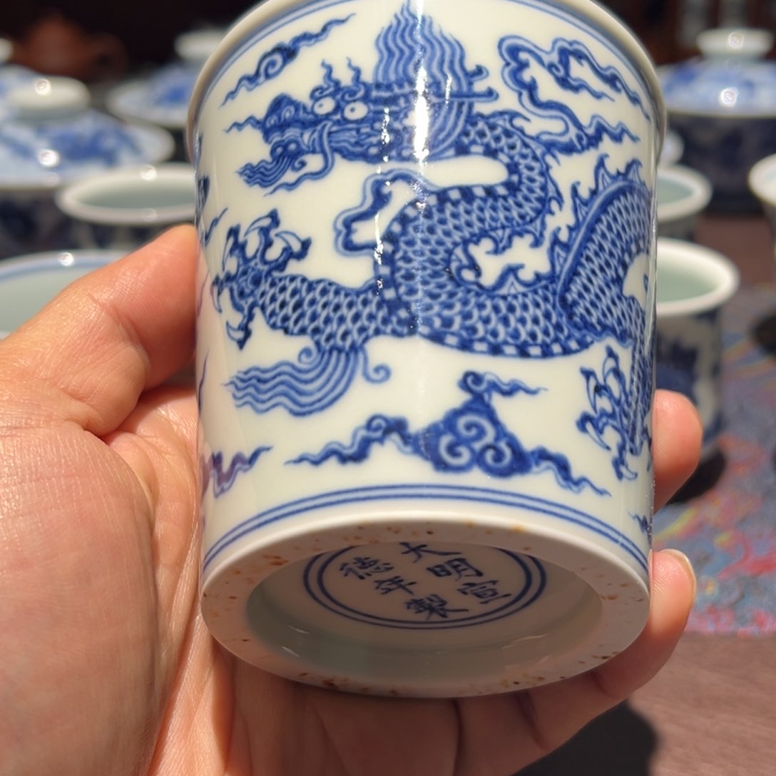 杯青花明龙小可乐杯口径约8.2厘米高9厘米